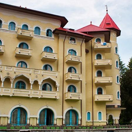 Hotel Cerna Байле Херкулане Екстериор снимка