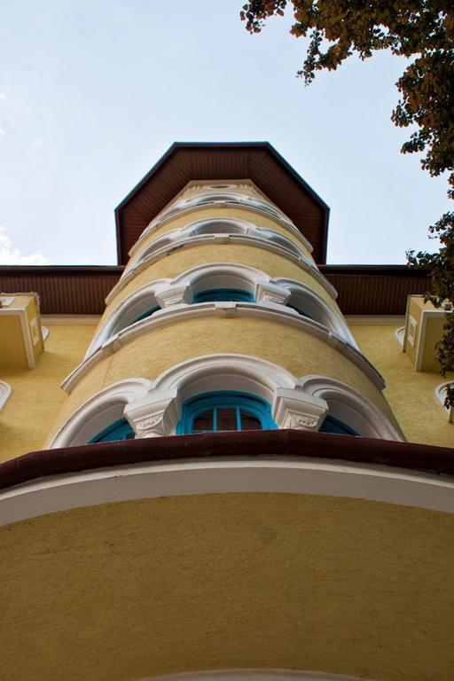 Hotel Cerna Байле Херкулане Екстериор снимка